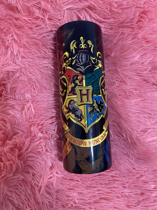 20oz Hogwarts houses Emblem tumbler